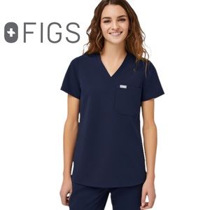 Navy Figs Catarina™ One-Pocket Scrub Top